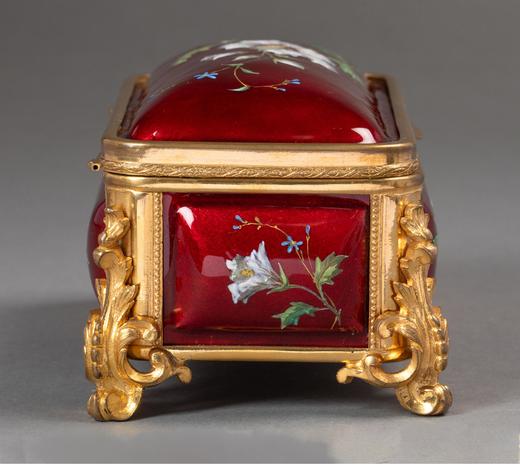 独角鹿西洋古董法国出品卷叶纹铜鎏金精雕装饰自然花卉主题珐琅彩绘古董珍宝盒首饰盒 商品图1