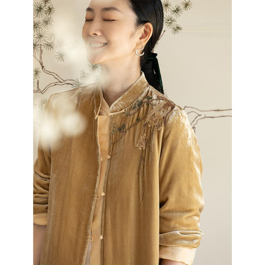 牧衣游原创 丝绒手工刺绣短外套秋新款立领东方复古百搭开衫 鸢蓝 商品图1