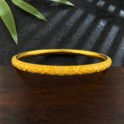 【限时克减150元】足金999.9 古法镂空固口手镯福寿安康手镯（面宽约4.3-4.8mm）(ANWGFSZ01102)预售产品下单后不退款不退货不换货不补差价 商品图2