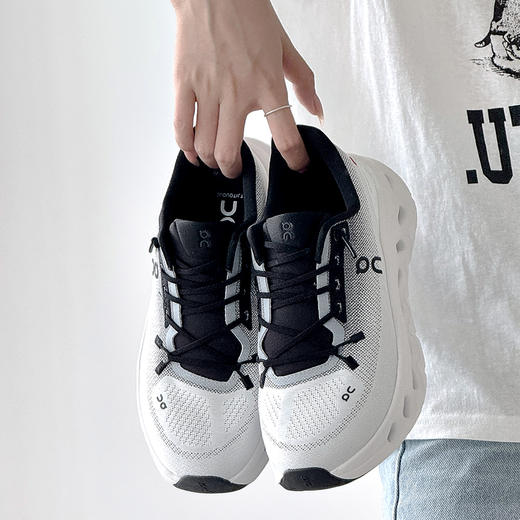 【超模君严选 100%正品】昂跑 Cloudtilt 系列！！男女款 好看百搭 运动必备 商品图8