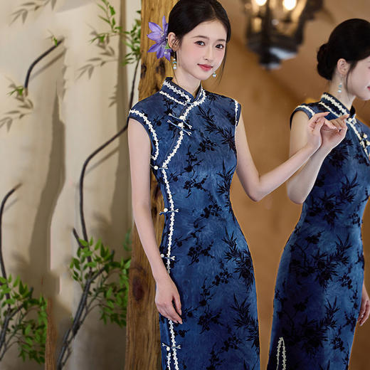 SC21751蓝色无袖国风中式长款旗袍改良年轻款2025新款女复古修身弹力收腰 商品图2