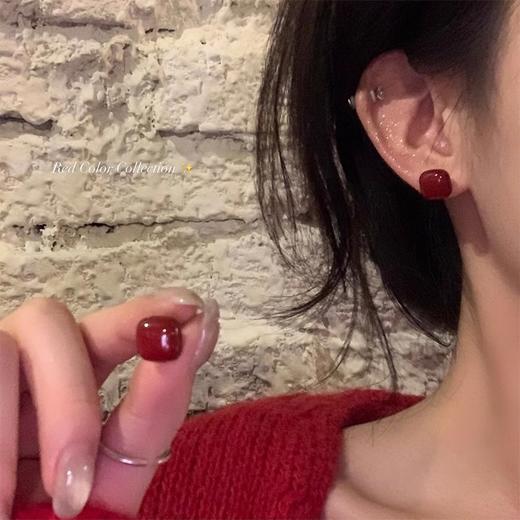 【YW】无忧购39元5件安可拉红高级感耳钉耳环合集（截单后3-5天发货) 商品图1