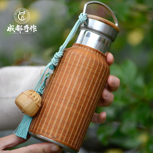【瓷胎竹编保温杯】成都手作非遗竹编保温杯 食品级不锈钢保温保冷壶 大容量户外便携水壶 运动水杯 多规格可选 旅行便携 【非遗技艺】【匠心手作】【手工编织】 商品图5