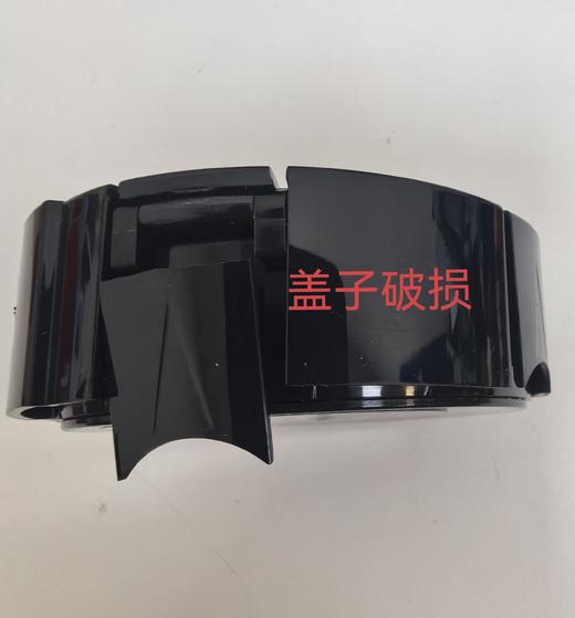 3614273325479	阿玛尼Armani	红气垫轻垫菁华粉底液 替换芯 #2 新版 商品图3