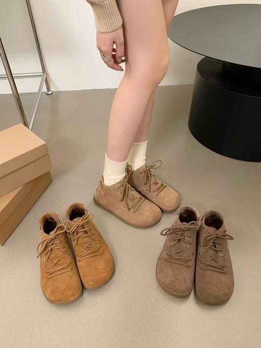 【GZ】无忧购‘清仓福利’ 复古文艺系带牛皮平软底百搭透气休闲毛毛鞋J518-1（截单后3-5天发货) 商品图1