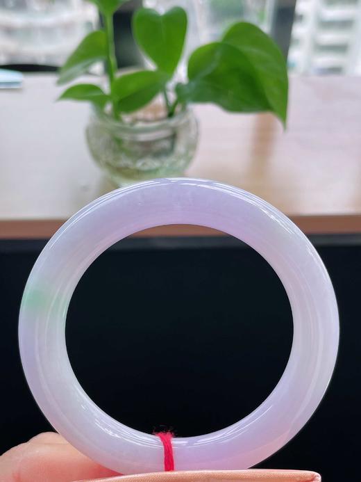 55圆条翡翠手镯 商品图1