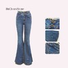 余潇潇【复古誓言】棉感复古爱心口袋玫瑰扣高腰喇叭牛仔裤 商品缩略图2