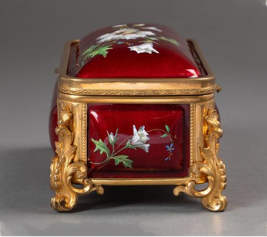 独角鹿西洋古董法国出品卷叶纹铜鎏金精雕装饰自然花卉主题珐琅彩绘古董珍宝盒首饰盒 商品图2