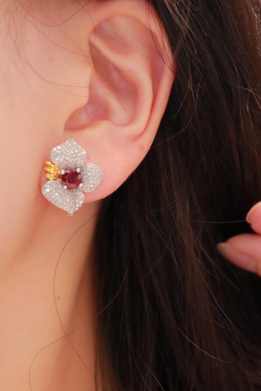 1.63克拉刻面红宝石耳钉 商品图8