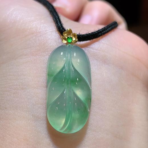 叶子翡翠吊坠 商品图3