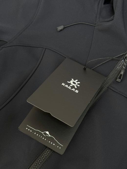 点此购买 凯乐石秋季女士户外活动抗风防泼水轻便耐磨冲锋衣外套 fc 329954 商品图11