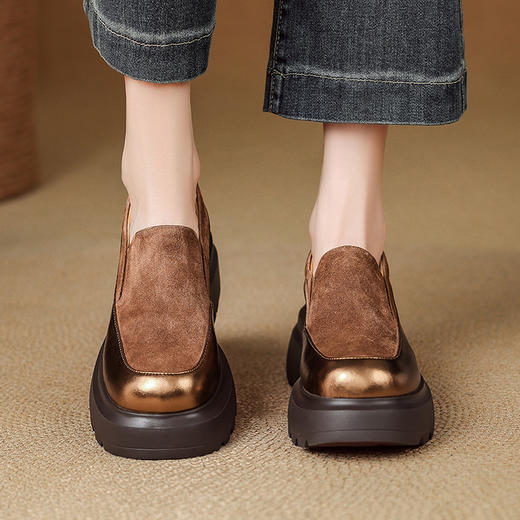 【预售5天】超轻厚底小皮鞋女真皮松糕乐福鞋新款秋季拼色高跟气质深口单鞋HHY&S1172 商品图3