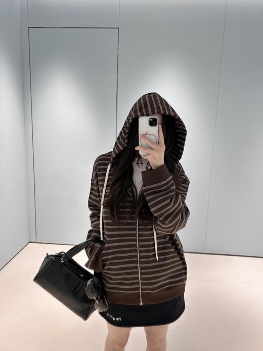 缪缪  25fw早秋新款 咖色条纹棉质拉链连帽卫衣外套（DQJ*MM） 商品图8