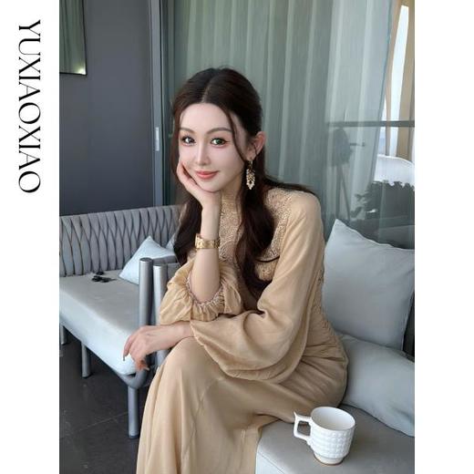 余潇潇【爱琴海暖阳】乔其纱气质优雅褶皱收腰修身拼接蕾丝连衣裙 商品图0