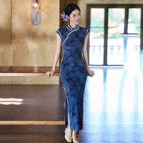 SC21751蓝色无袖国风中式长款旗袍改良年轻款2025新款女复古修身弹力收腰
