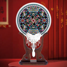 惠群贵礼 非遗苗绣团扇摆件