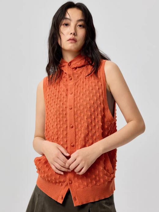 Simple Project/M25174/ “菠萝”针织连帽马甲 商品图0