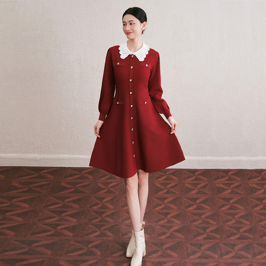 「自」全新升级【铂金会员413/天猫559/差价146】(72657)洛诗琳新款法式撞色镂空翻领连衣裙2025秋季修身显瘦针织裙 商品图3