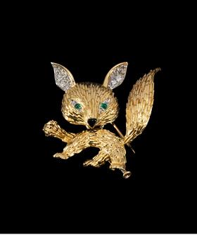 独角鹿西洋古董 法国顶级珠宝世家宝诗龙Boucheron出品18K黄金镶嵌祖母绿钻石及珐琅小狐狸造型古董胸针