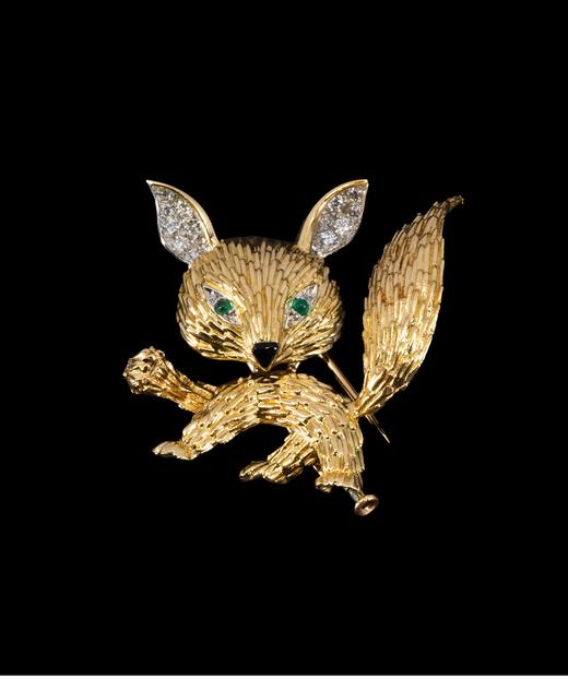 独角鹿西洋古董 法国顶级珠宝世家宝诗龙Boucheron出品18K黄金镶嵌祖母绿钻石及珐琅小狐狸造型古董胸针 商品图0