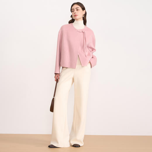 【粉色羊毛呢短外套】EITIE爱特爱温柔气质圆领宽松2025秋冬新款D2503907 商品图3