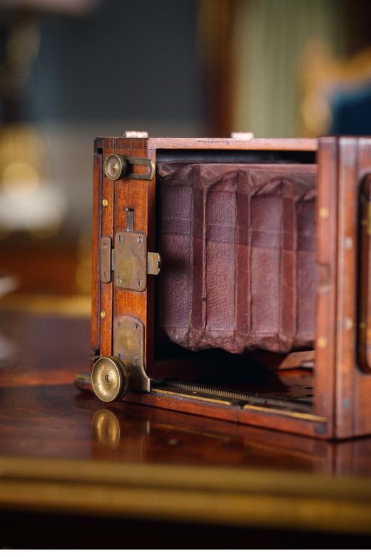 独角鹿西洋古董 英国著名品牌Watson & Sons出品桃花心木及牛皮装饰黄铜配件大画幅风琴机外景相机 商品图6