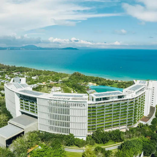 2晚/3晚【三亚艾迪逊酒店】享海滩俱乐部鸡尾酒小食、水上项目体验，畅玩每日主题亲子活动及多种儿童玩乐设施，高颜好拍，畅游巨大海洋池，high翻假期！ 商品图1