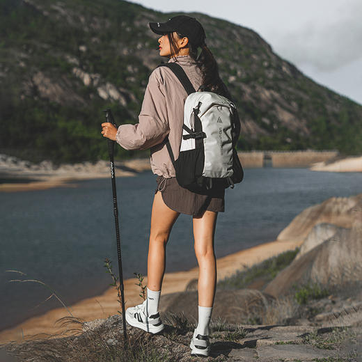 【户外登山包】大容量轻便徒步背包 运动双肩包轻量化防水旅行背包FXQ 商品图7