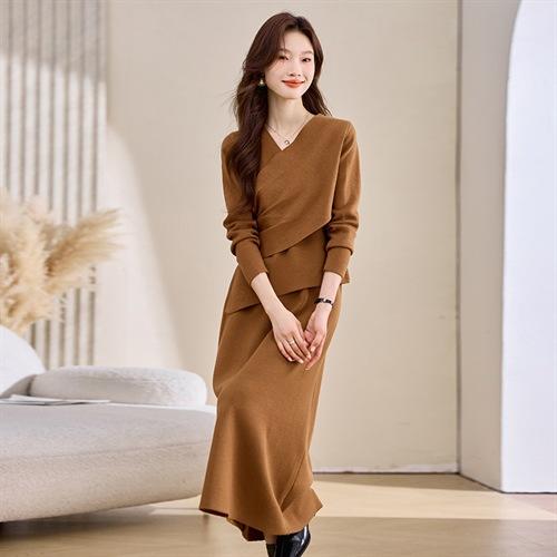 设计感针织衫套装女装秋装2025新款气质过膝长裙轻熟连衣裙两件套AIMI1225 商品图0