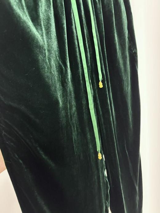 【新品】绿色高级 真丝丝绒裤 显瘦 现货 福利品 不退不换 商品图1