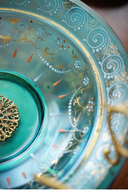 独角鹿西洋古董19世纪末法国出品铜鎏金底座珐琅装饰蓝色水晶果樽 商品图5