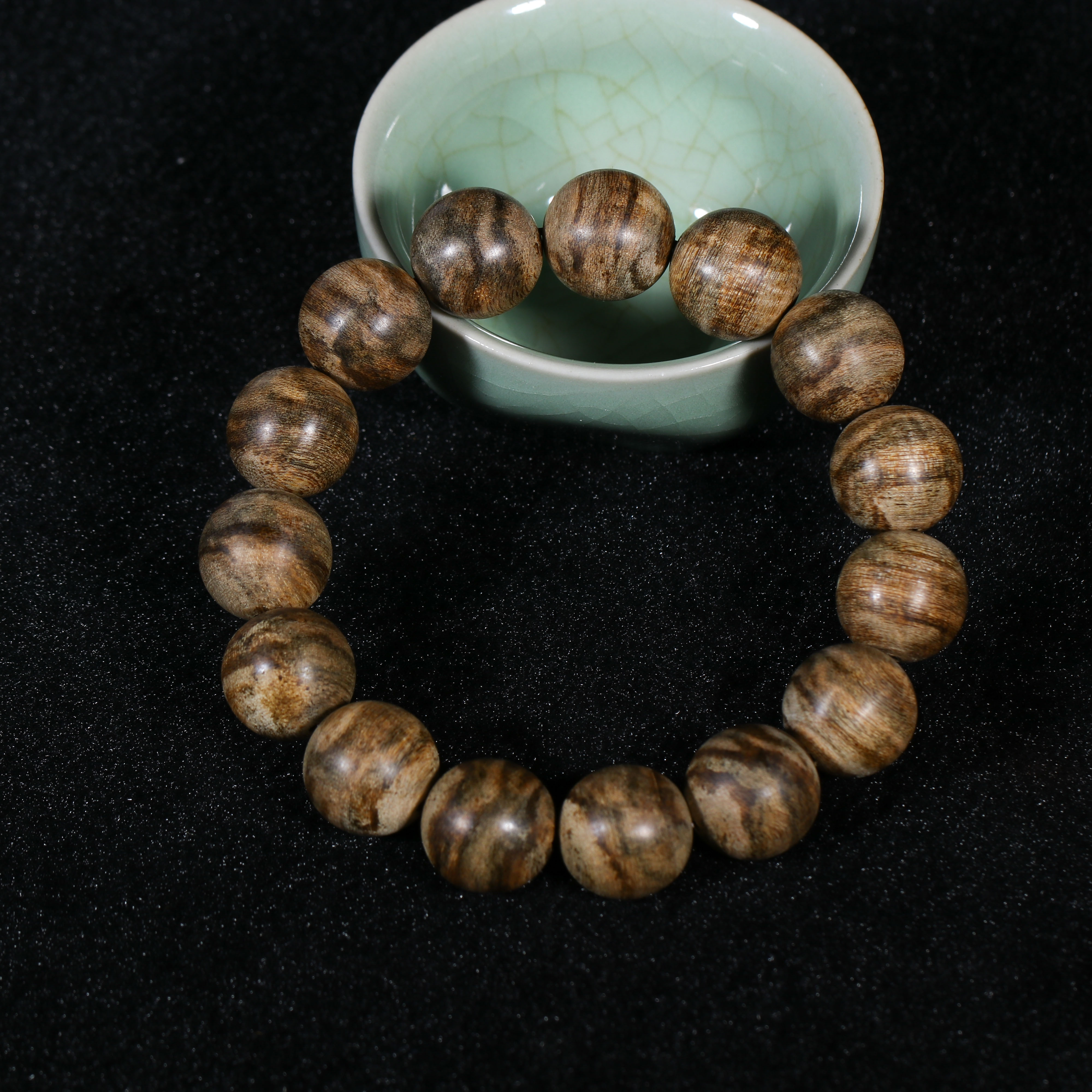 BG.ZJ0906-23 柬埔寨菩萨手串，15mm ，25.30g