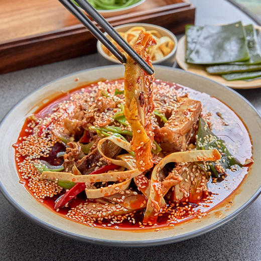 黄老五花生嫂正宗乐山红油钵钵鸡聚会宵夜618g秘制红油麻辣鲜香 商品图5