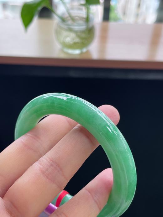55圆条翡翠手镯 商品图8
