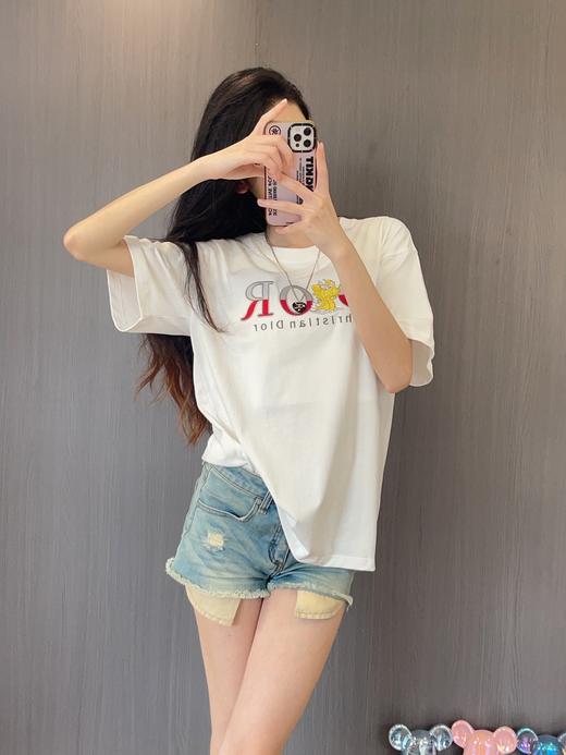 迪家龙年限定刺绣字母LOGO休闲T恤 商品图11