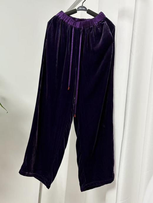 【新品】紫色 巨显瘦~新中式 贵气 真丝丝绒裤 现货 福利品 不退不换 商品图0