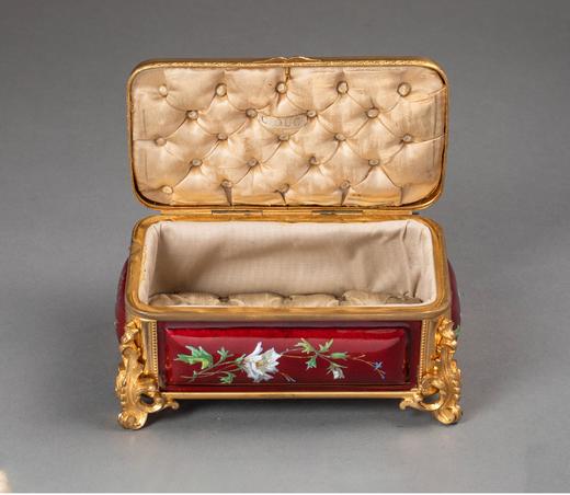 独角鹿西洋古董法国出品卷叶纹铜鎏金精雕装饰自然花卉主题珐琅彩绘古董珍宝盒首饰盒 商品图3