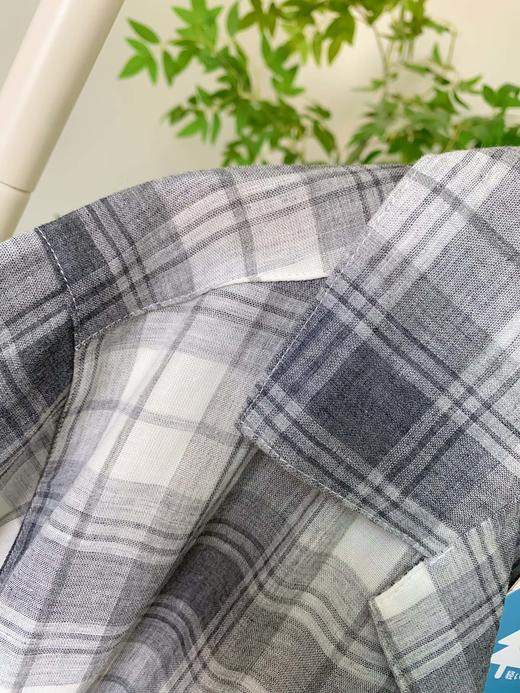 松植屋男款灰白格短袖长裤睡衣套装 男士翻领短袖双层纱家居服 商品图5