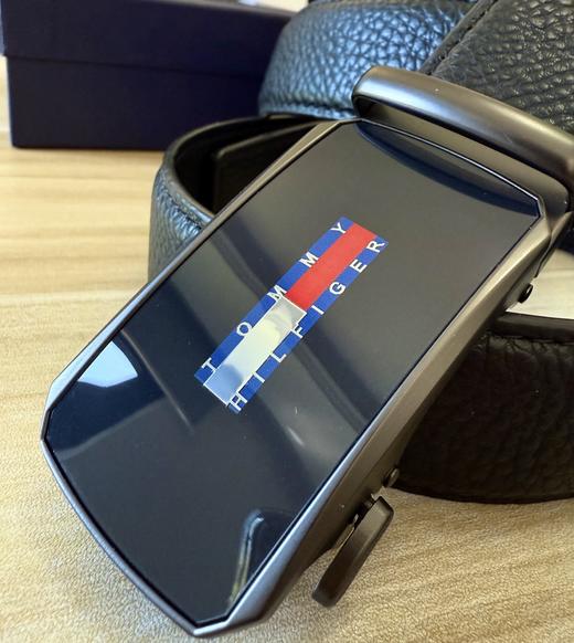 汤M自动扣荔枝纹牛皮皮带 商品图9