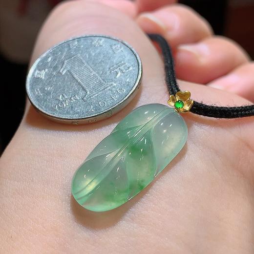 叶子翡翠吊坠 商品图4