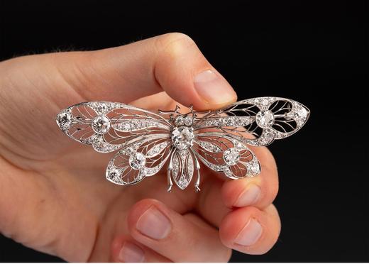 独角鹿西洋古董欧洲出品新艺术风格蝴蝶造型铂金镂雕镶嵌钻石古董胸针 商品图1