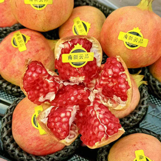 南疆软籽石榴，突尼斯软籽石榴，精品超大果，净重6斤，6粒，礼盒装带礼袋 商品图2
