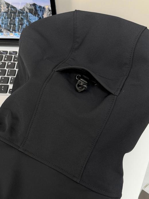 点此购买 凯乐石秋季女士户外活动抗风防泼水轻便耐磨冲锋衣外套 fc 329954 商品图8