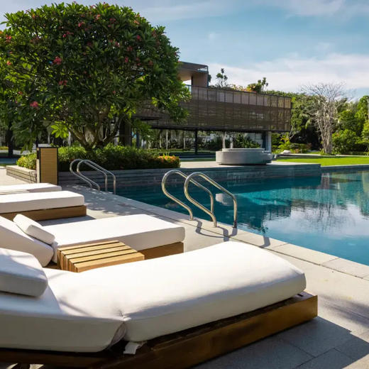 2晚/3晚【三亚艾迪逊酒店】享海滩俱乐部鸡尾酒小食、水上项目体验，畅玩每日主题亲子活动及多种儿童玩乐设施，高颜好拍，畅游巨大海洋池，high翻假期！ 商品图3