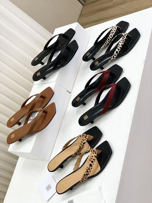 T**oteme 时尚猫跟夹趾拖鞋 商品图2