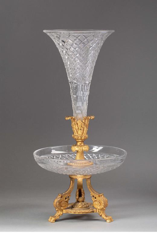 独角鹿西洋古董法国出品松果卷叶主题铜鎏金精雕装饰马蹄莲造型菱格纹水晶古董花瓶摆件 商品图0