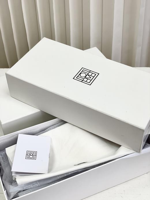 T**oteme 时尚猫跟夹趾拖鞋 商品图1