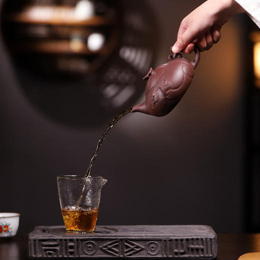 （下单赠下单赠茶杯+茶叶）俞震大师5款紫砂壶 | 皆为原矿紫茄泥，经30年陈腐，1180°高温煅烧而成 商品图12