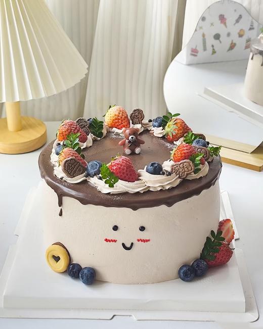 草莓淋面巧克力蛋糕（1） 商品图0