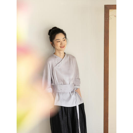 牧衣游原创 重磅22姆米双宫绸净色真丝衬衫复古新中式上衣 闻风里 商品图2